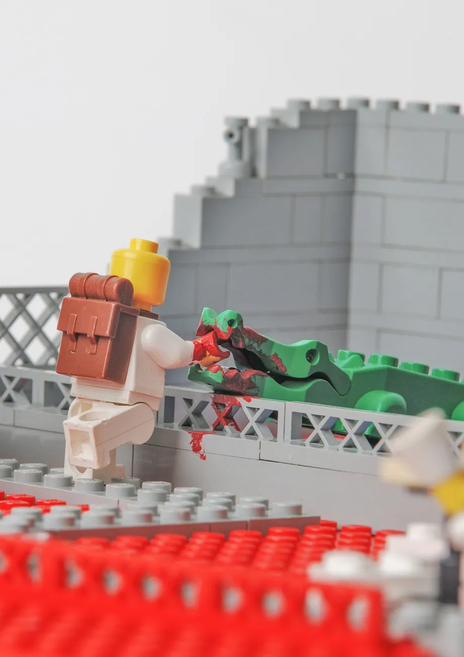 Lego attacks! Fotografie Mensch und Tier