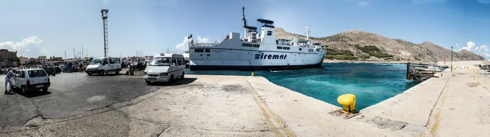 Eine Insel bei Trapani Panoram