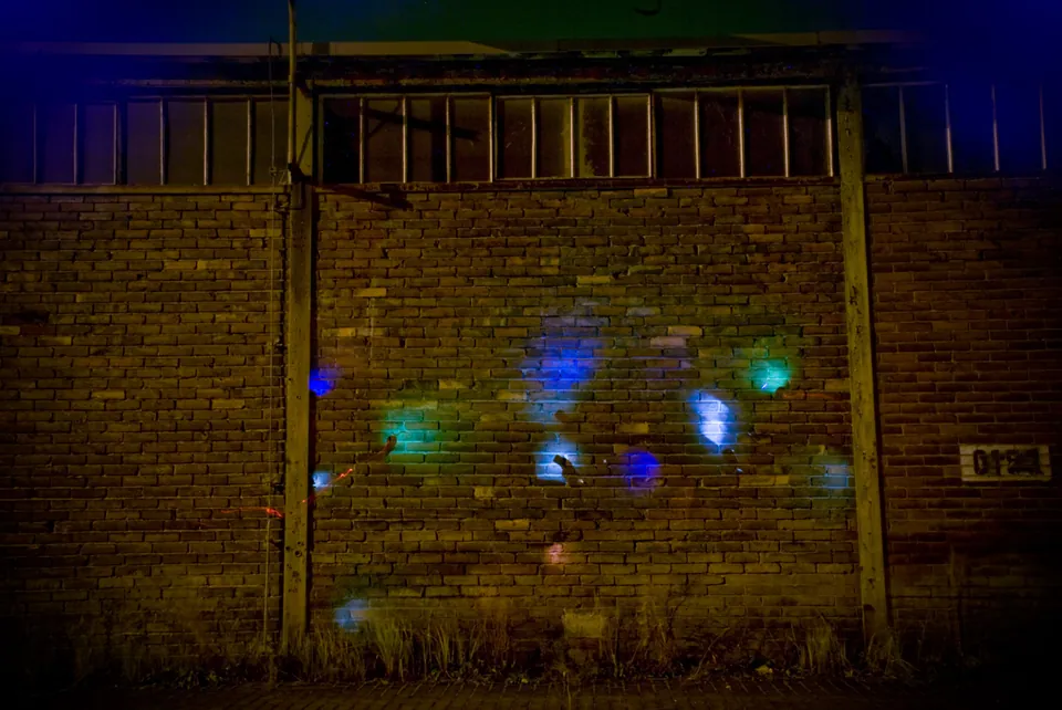 Flashes on the Wall - Fotografie