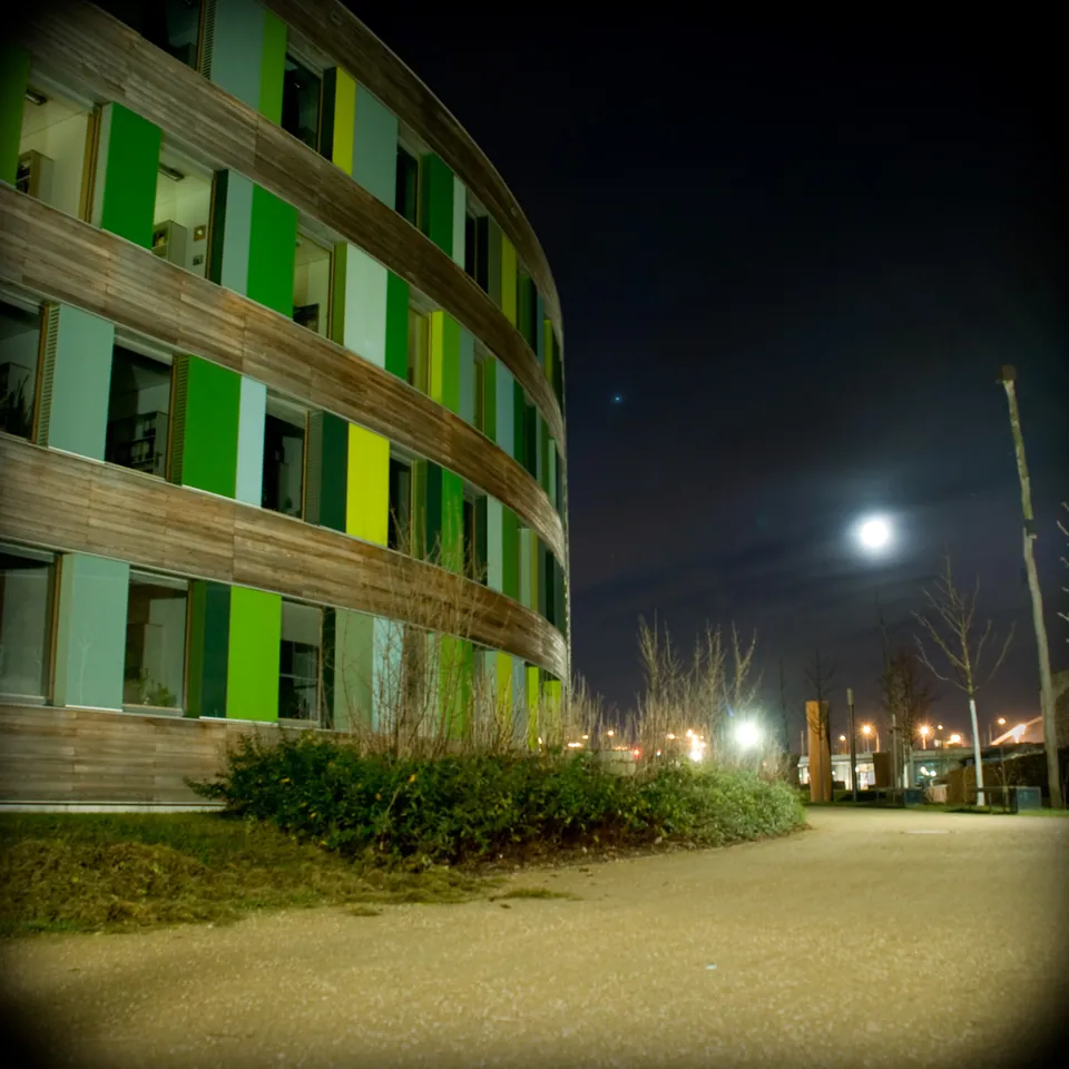 Das Umweltbundesamt bei Nacht