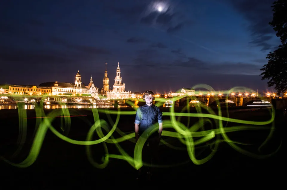 Skyline Dresden mit Langzeitbelichtung und Lightpainting