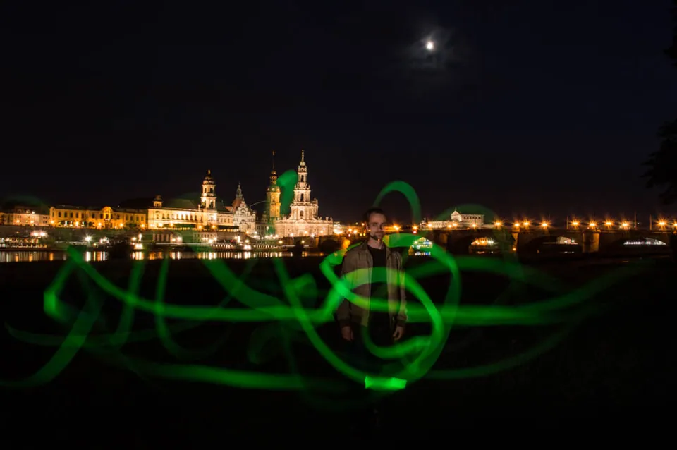 Skyline Dresden mit Langzeitbelichtung und Lightpainting